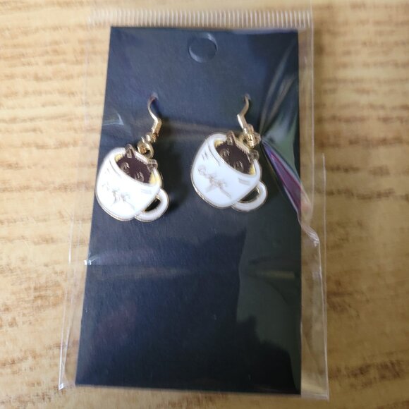 Set of 3 "Cat" Earrings - Picture 4 of 4
